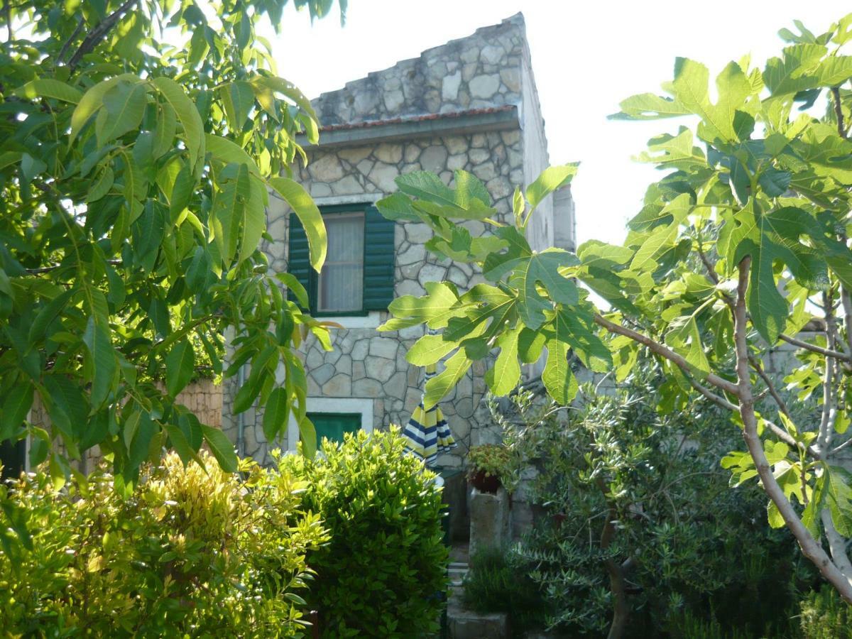 Art House Old Village Jesenice  Exterior photo